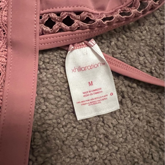 Bikini - Picture 3 of 5